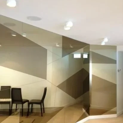 perspectiveverre-verre-decore-damier-miroir1-realisation