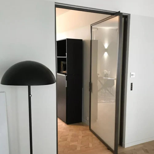 porte-sur-pivot_perspective-verre-scaled